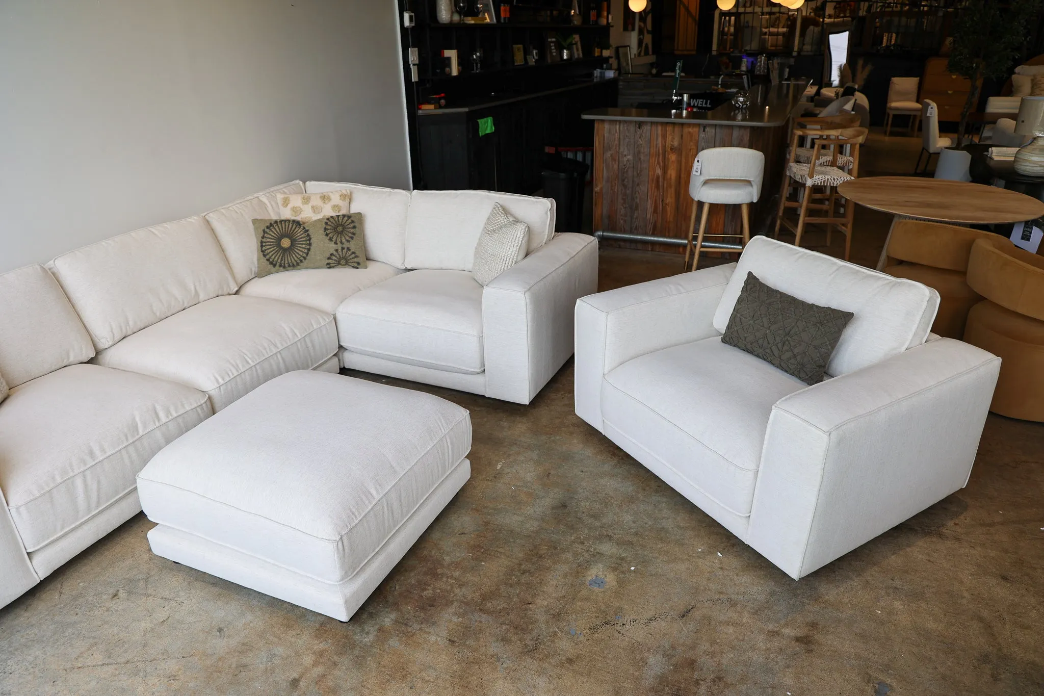 Evans Crypton Ottoman