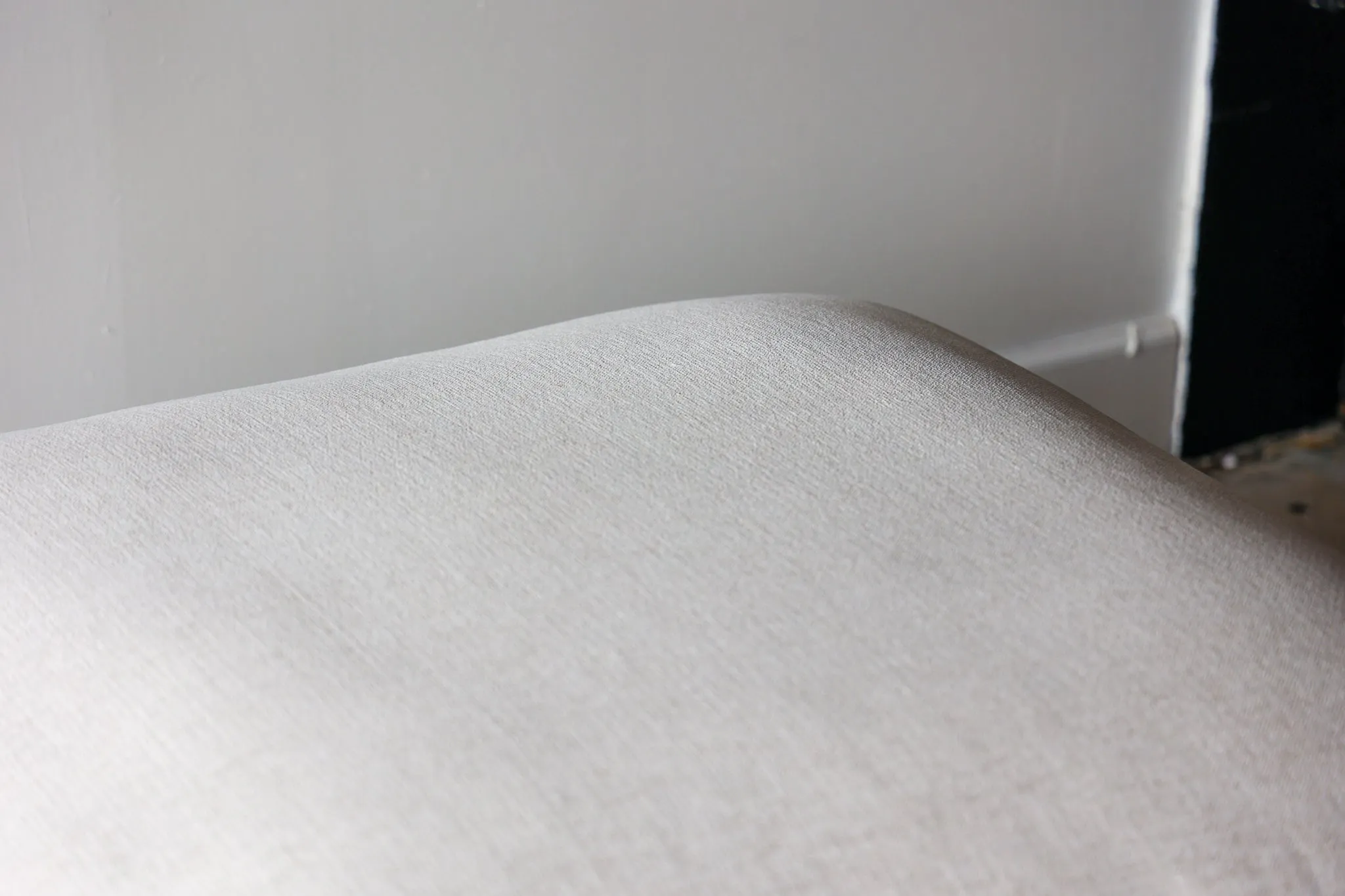 Evans Crypton Ottoman